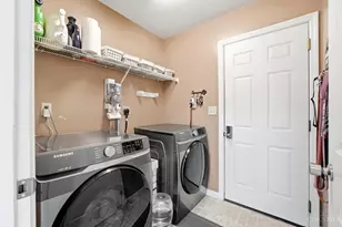 10584 Amity Dr, Aurora, IN 47001 - Photo 20