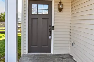 7674 Hyatts Ln, Hamilton Township, OH 45039 - Photo 4