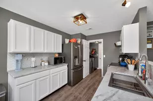 7674 Hyatts Ln, Hamilton Township, OH 45039 - Photo 12