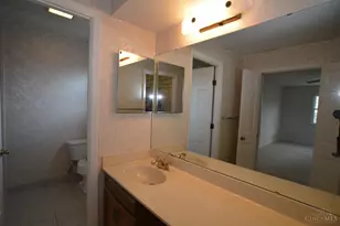 10604 Orinda Dr, Montgomery, OH 45249 - Photo 14