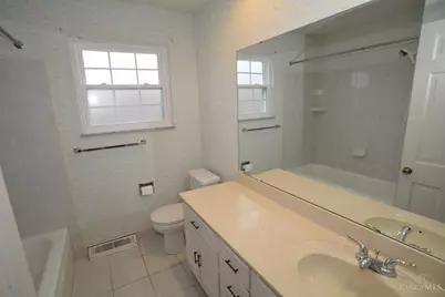 1064 Orinda Drive, Montgomery, OH 45249 - Photo 28