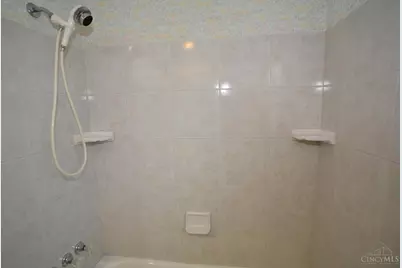 1064 Orinda Drive, Montgomery, OH 45249 - Photo 30