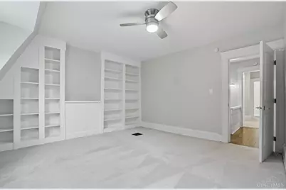 2241 Loth Street, Cincinnati, OH 45219 - Photo 32