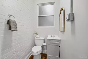 2241 Loth St, Cincinnati, OH 45219 - Photo 14