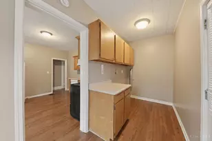 4700 Ward St, Cincinnati, OH 45227 - Photo 18