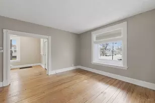 4700 Ward St, Cincinnati, OH 45227 - Photo 10