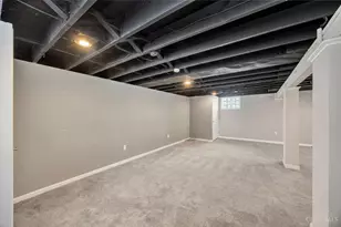 2192 Pinney Ln, Springfield Township, OH 45231 - Photo 12