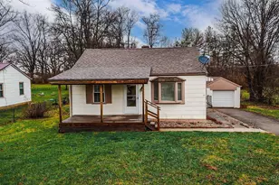 2192 Pinney Ln, Springfield Township, OH 45231 - Photo 18