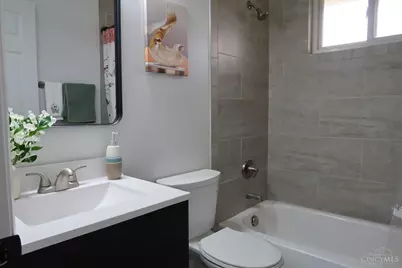 10220 Windswept Lane, Colerain Township, OH 45251 - Photo 12