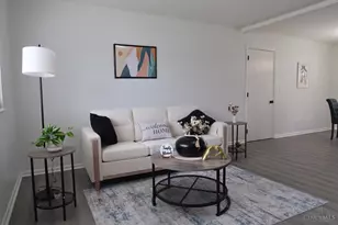 10220 Windswept Ln, Colerain Township, OH 45251 - Photo 2