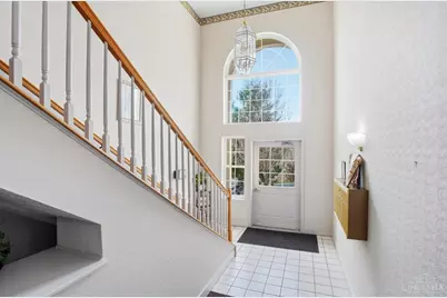 101 Postoak Lane #A, Milford, OH 45150 - Photo 4