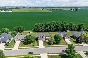 2961 Parkwood Dr, Troy, OH 45373 - Photo 66