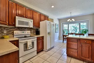 2961 Parkwood Dr, Troy, OH 45373 - Photo 18