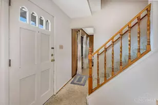 9369 Ranchill Dr, Cincinnati, OH 45231 - Photo 16