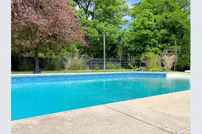 5588 W Fork Road, Cincinnati, OH 45247 - Photo 2