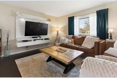 322 Reichard Drive, Vandalia, OH 45377 - Photo 4