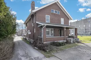 137 E Main St, Hillsboro, OH 45133 - Photo 2