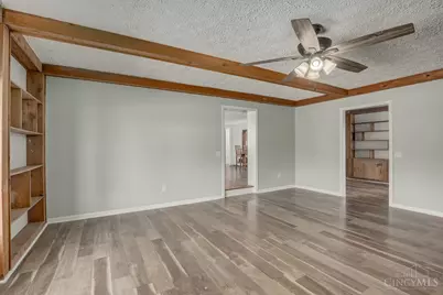 565 Sonny Lane, Union Township, OH 45244 - Photo 12