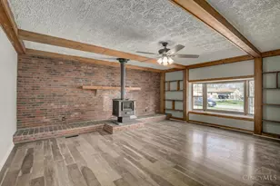 565 Sonny Ln, Union Township, OH 45244 - Photo 10