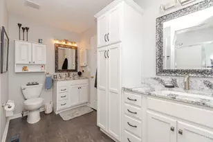 7335 Melinda Dr, Butler Twp, OH 45414 - Photo 28