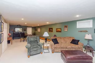 7335 Melinda Dr, Butler Twp, OH 45414 - Photo 30