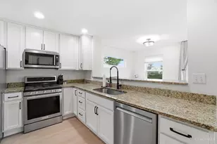 3723 Carlton Ave, Fairfax, OH 45227 - Photo 12