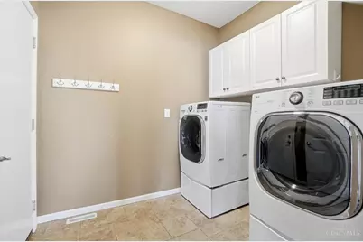 7527 Providence Woods Court, West Chester, OH 45069 - Photo 38