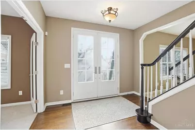 7527 Providence Woods Court, West Chester, OH 45069 - Photo 8