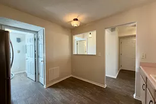 9917 Shorewood Ln, Sharonville, OH 45241 - Photo 20