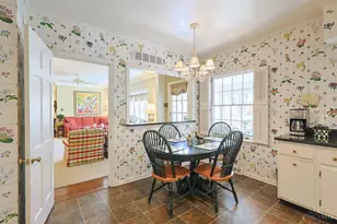 2833 Grandin Hollow Ln, Cincinnati, OH 45208 - Photo 24