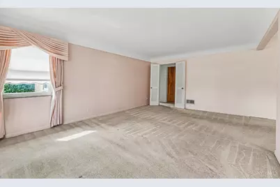 9125 Round Top Road, Colerain Township, OH 45251 - Photo 8