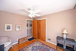 9876 Lorelei Dr, Springfield Township, OH 45231 - Photo 32