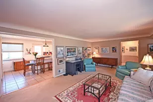 9876 Lorelei Dr, Springfield Township, OH 45231 - Photo 10