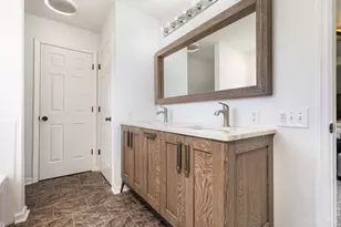 3595 Riggs Rd, Reily Township, OH 45056 - Photo 12