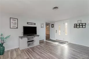 1020 N 11th St, Miamisburg, OH 45342 - Photo 4