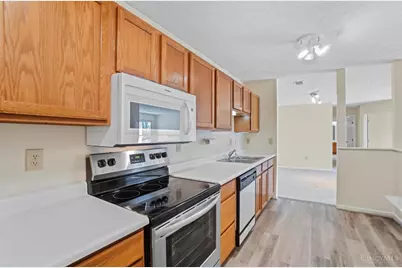 12061 Carrington Lane #102, Loveland, OH 45140 - Photo 20