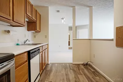 12061 Carrington Lane #102, Loveland, OH 45140 - Photo 10