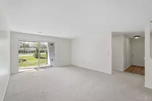 12061 Carrington Ln, Loveland, OH 45140 - Photo 10