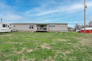 1926 Fairview Rd, Perry Twp, OH 45660 - Photo 2