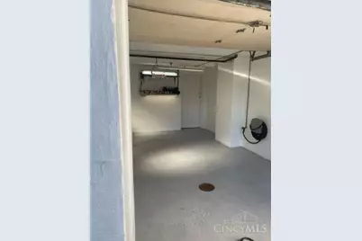 1231 Ridlen Avenue, Cincinnati, OH 45205 - Photo 42