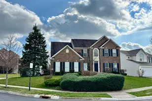 1301 Harvest Run Dr, Lebanon, OH 45036 - Photo 2