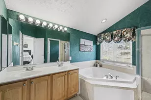 1301 Harvest Run Dr, Lebanon, OH 45036 - Photo 24