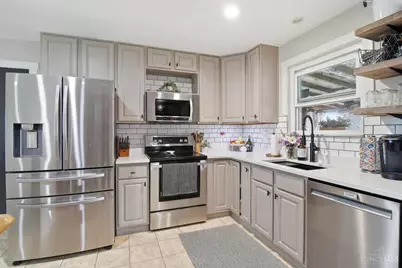 8602 Linderwood Lane, Anderson Township, OH 45255 - Photo 4