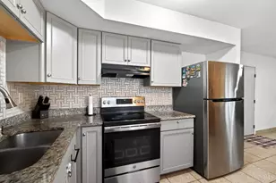 8063 Washington Park Dr, Miami Township, OH 45459 - Photo 26