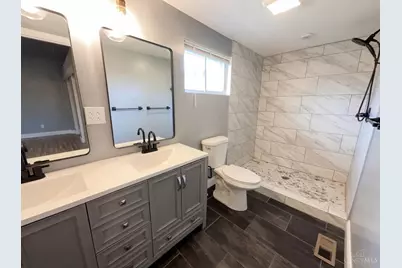 7809 View Place Drive, Springfield Township, OH 45224 - Photo 6