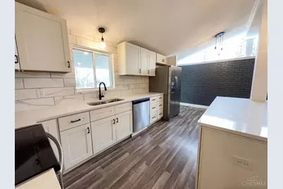 7809 View Place Drive, Springfield Township, OH 45224 - Photo 14