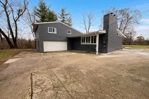 7809 View Pl Dr, Springfield Township, OH 45224 - Photo 8