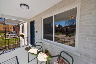 4056 Palos St, Cincinnati, OH 45205 - Photo 2