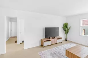 5229 Charloe St, Cincinnati, OH 45227 - Photo 4