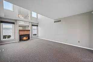 7753 Lakota Springs Dr, West Chester, OH 45069 - Photo 8